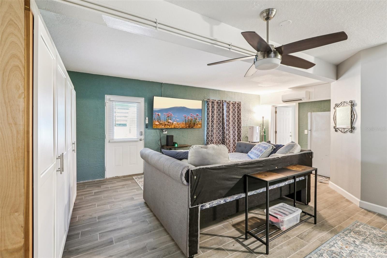 ALAFIA SHORES 1ST ADD - Residential
