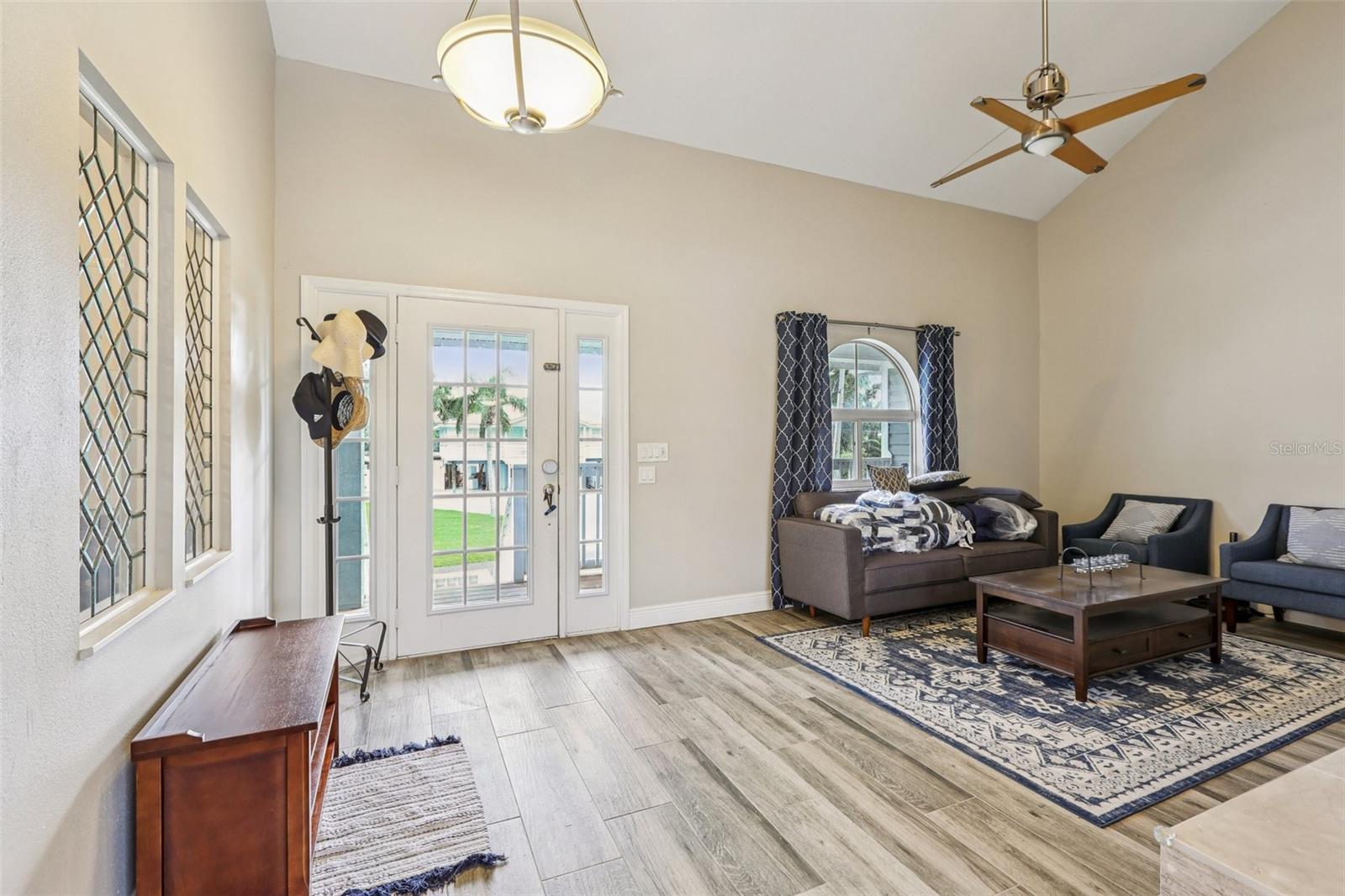 ALAFIA SHORES 1ST ADD - Residential