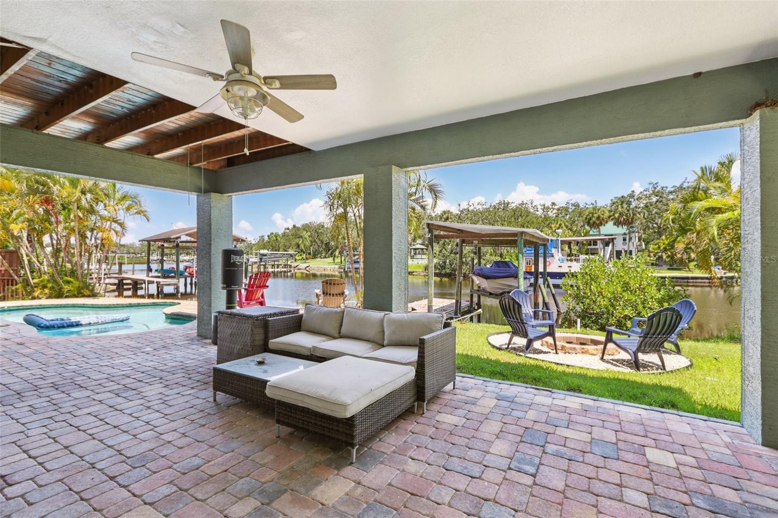 ALAFIA SHORES 1ST ADD - Residential