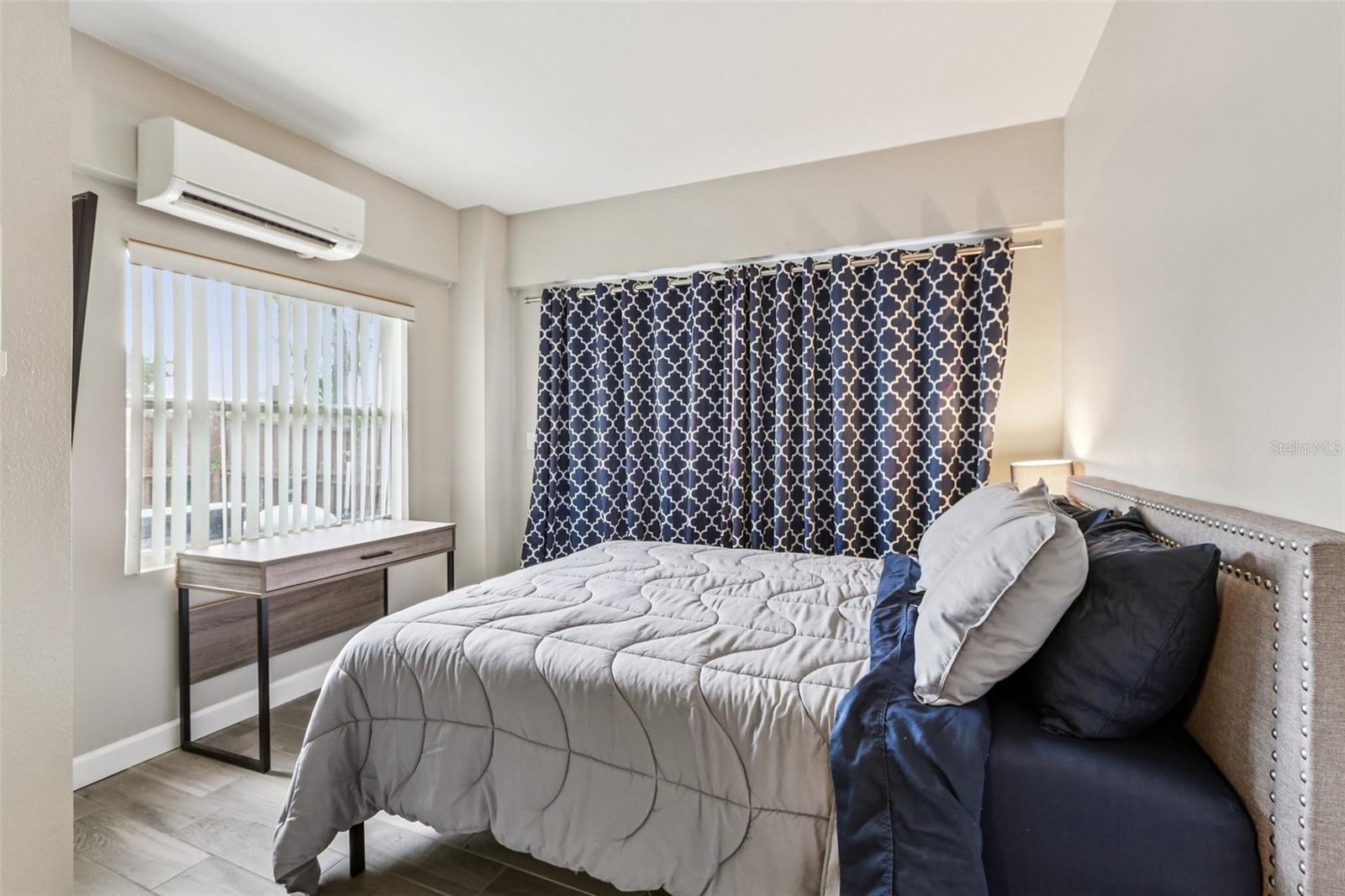 ALAFIA SHORES 1ST ADD - Residential