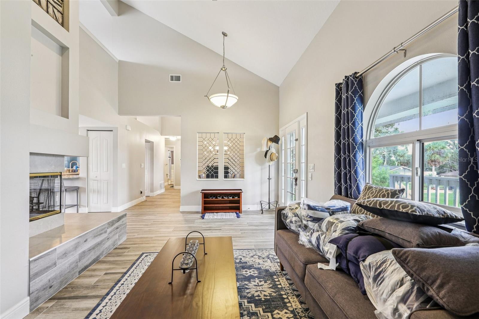 ALAFIA SHORES 1ST ADD - Residential