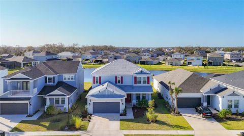 A home in PALMETTO