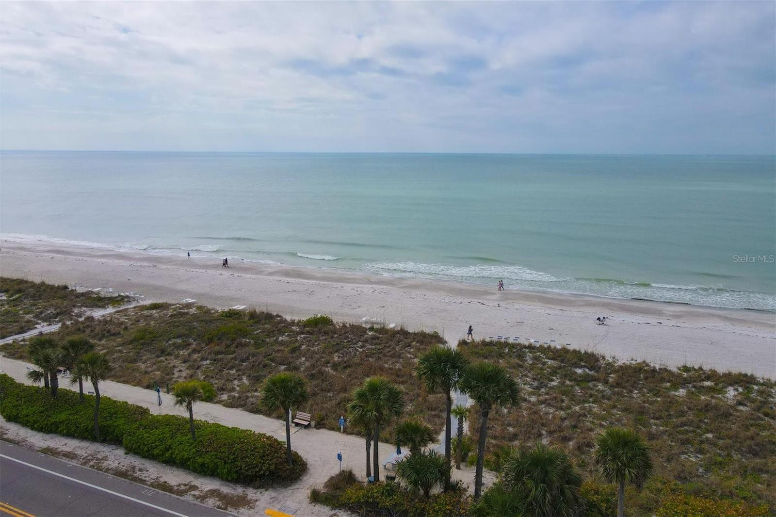 BEACH HARBOR CLUB - Residential Lease