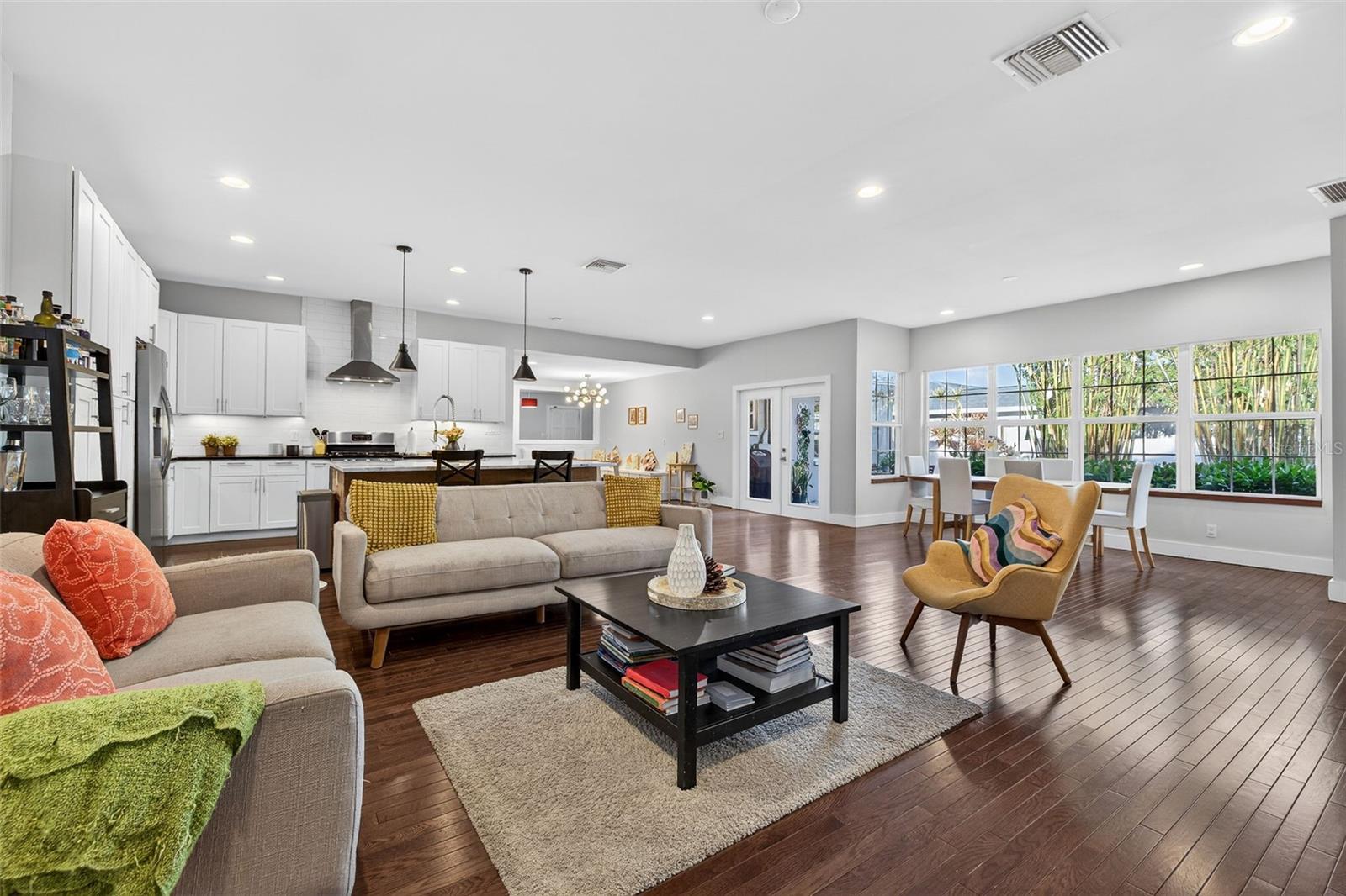 MONTICELLO HEIGHTS - Residential