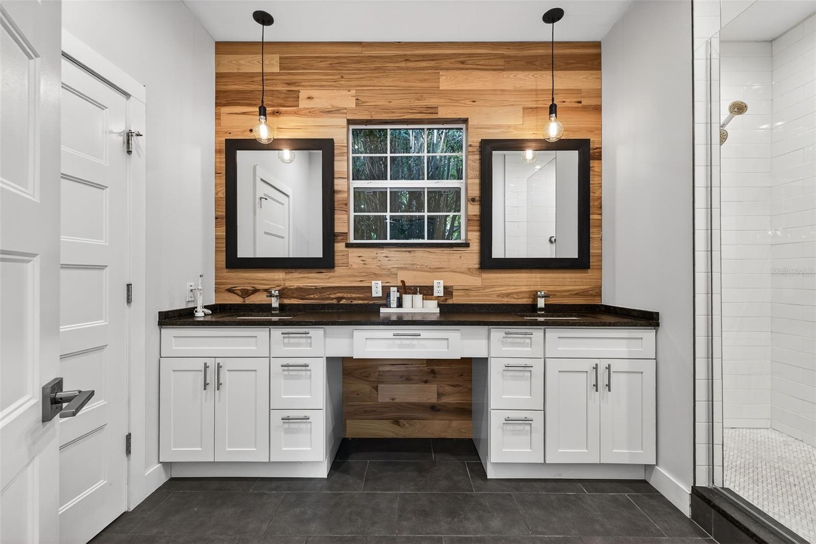 MONTICELLO HEIGHTS - Residential