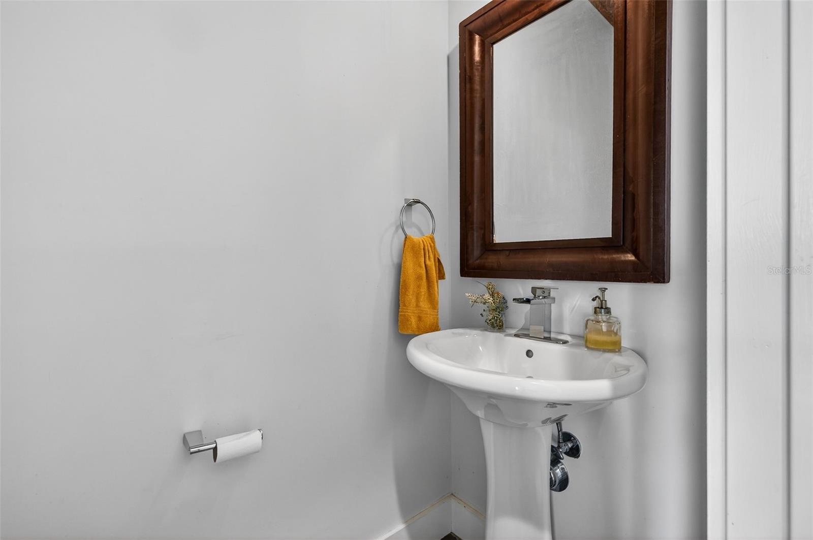 MONTICELLO HEIGHTS - Residential