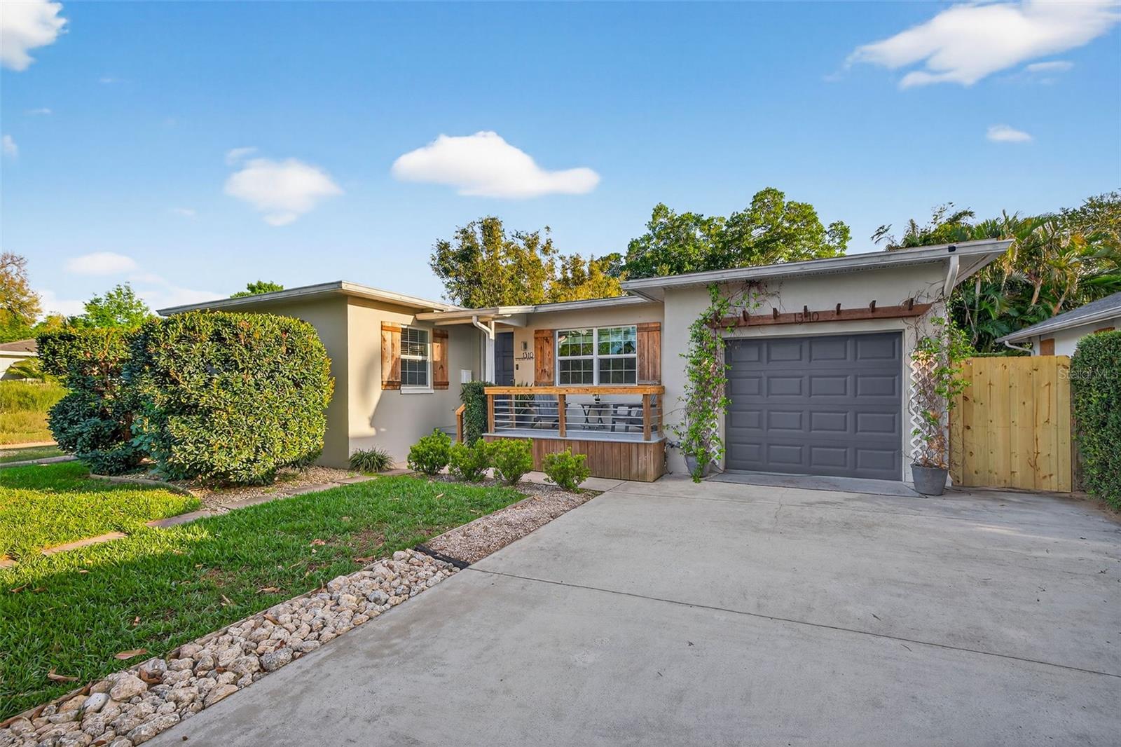 MONTICELLO HEIGHTS - Residential