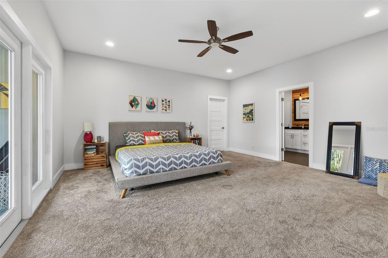 MONTICELLO HEIGHTS - Residential