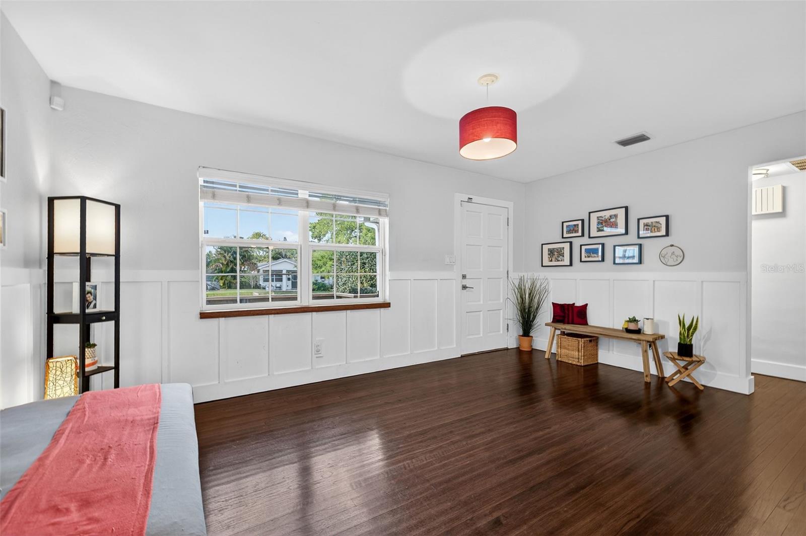 MONTICELLO HEIGHTS - Residential