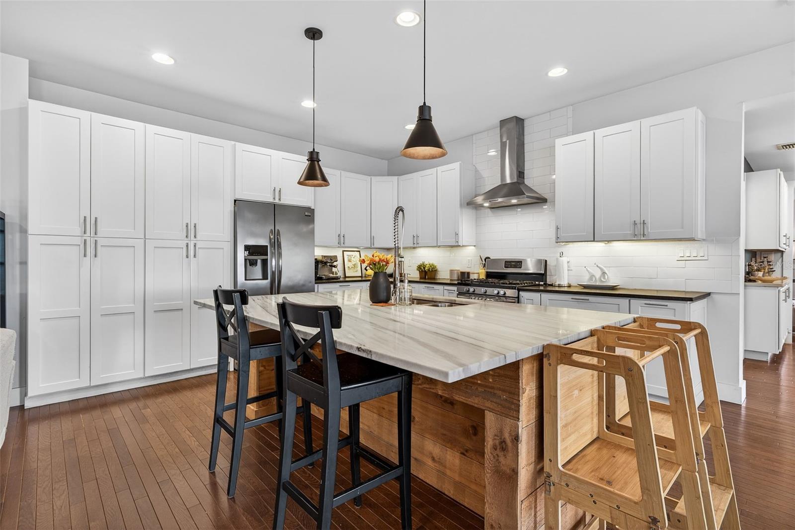 MONTICELLO HEIGHTS - Residential