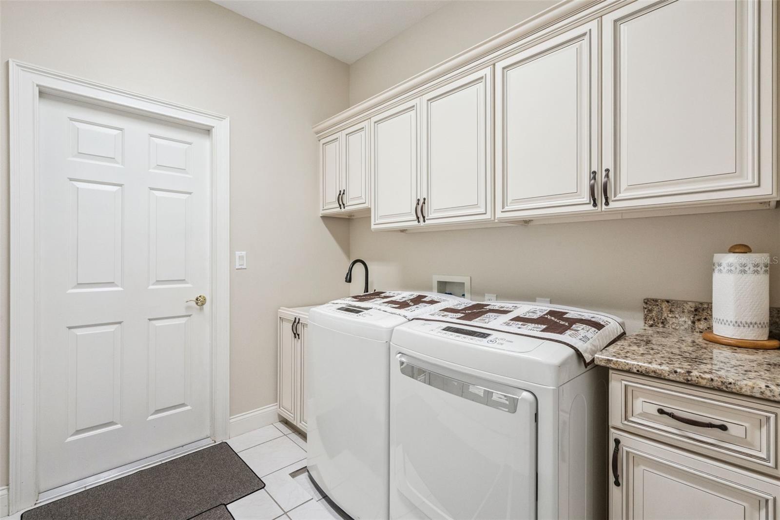 ROYAL HIGHLANDS PH 01B - Residential