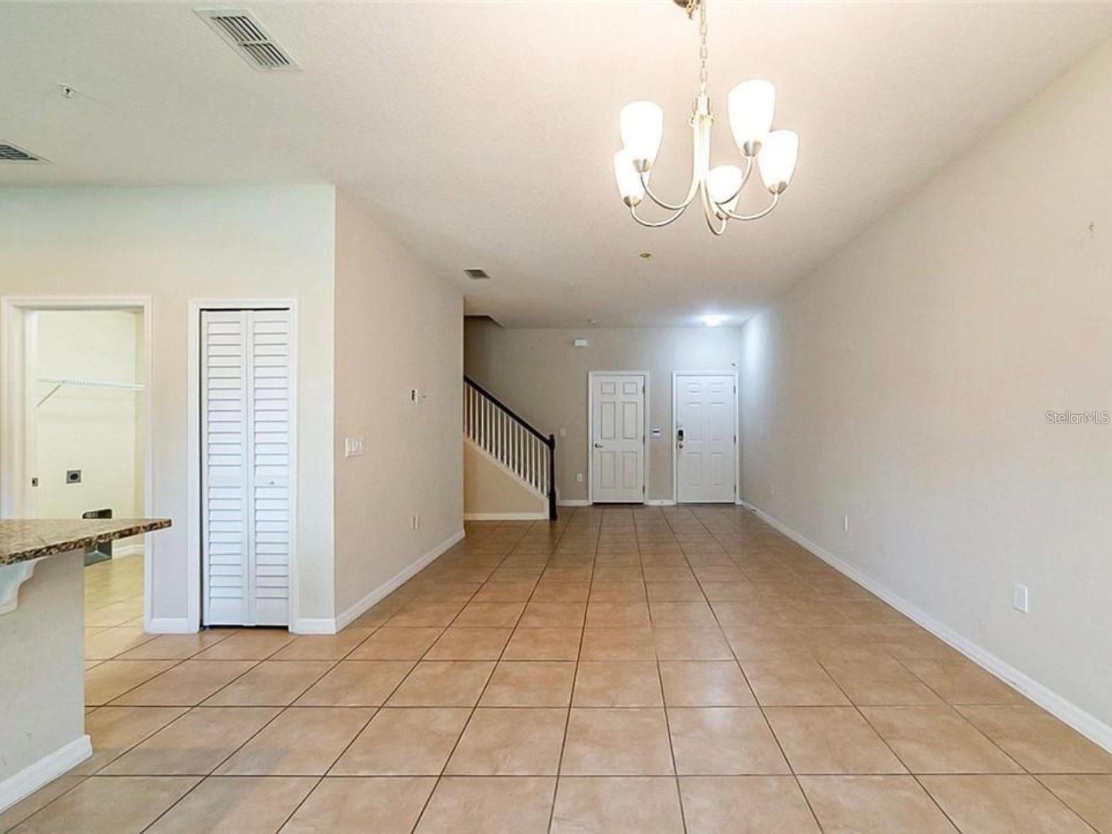 OAK RIDGE - Residential Lease