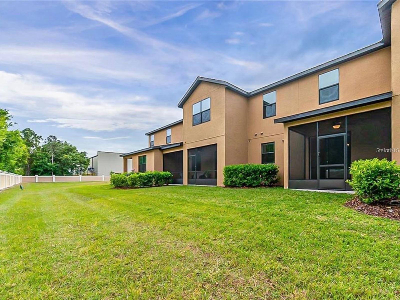 OAK RIDGE - Residential Lease