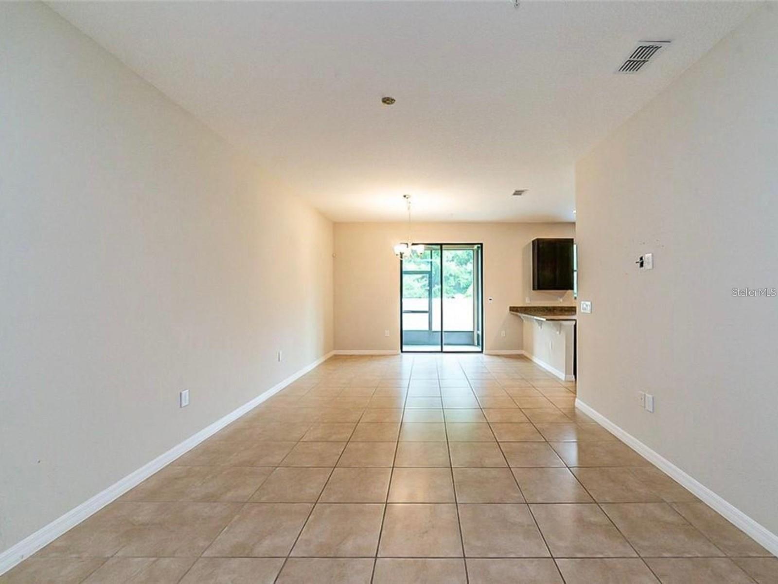 OAK RIDGE - Residential Lease