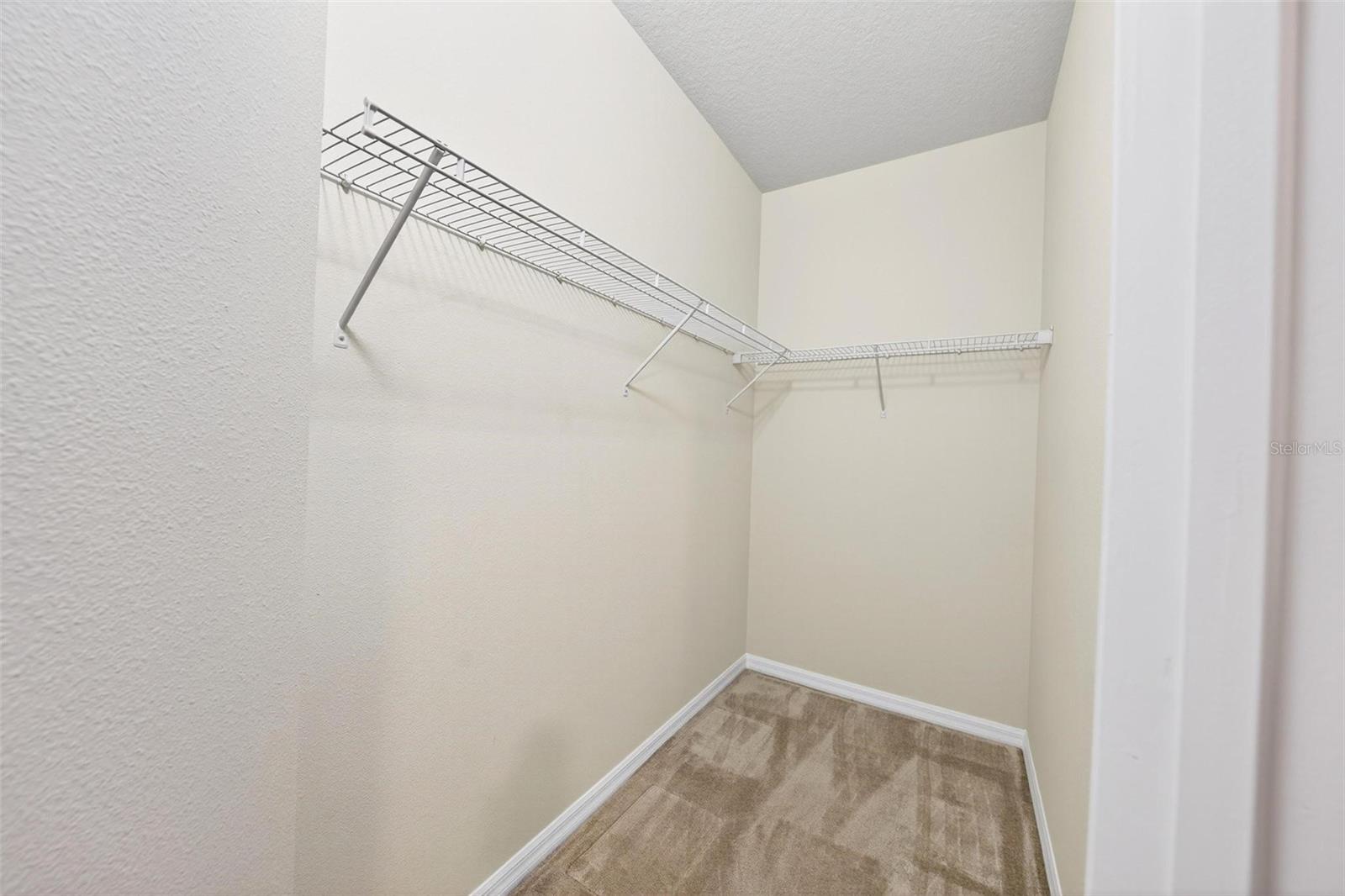 WEKIVA SPGS ESTATES - Residential