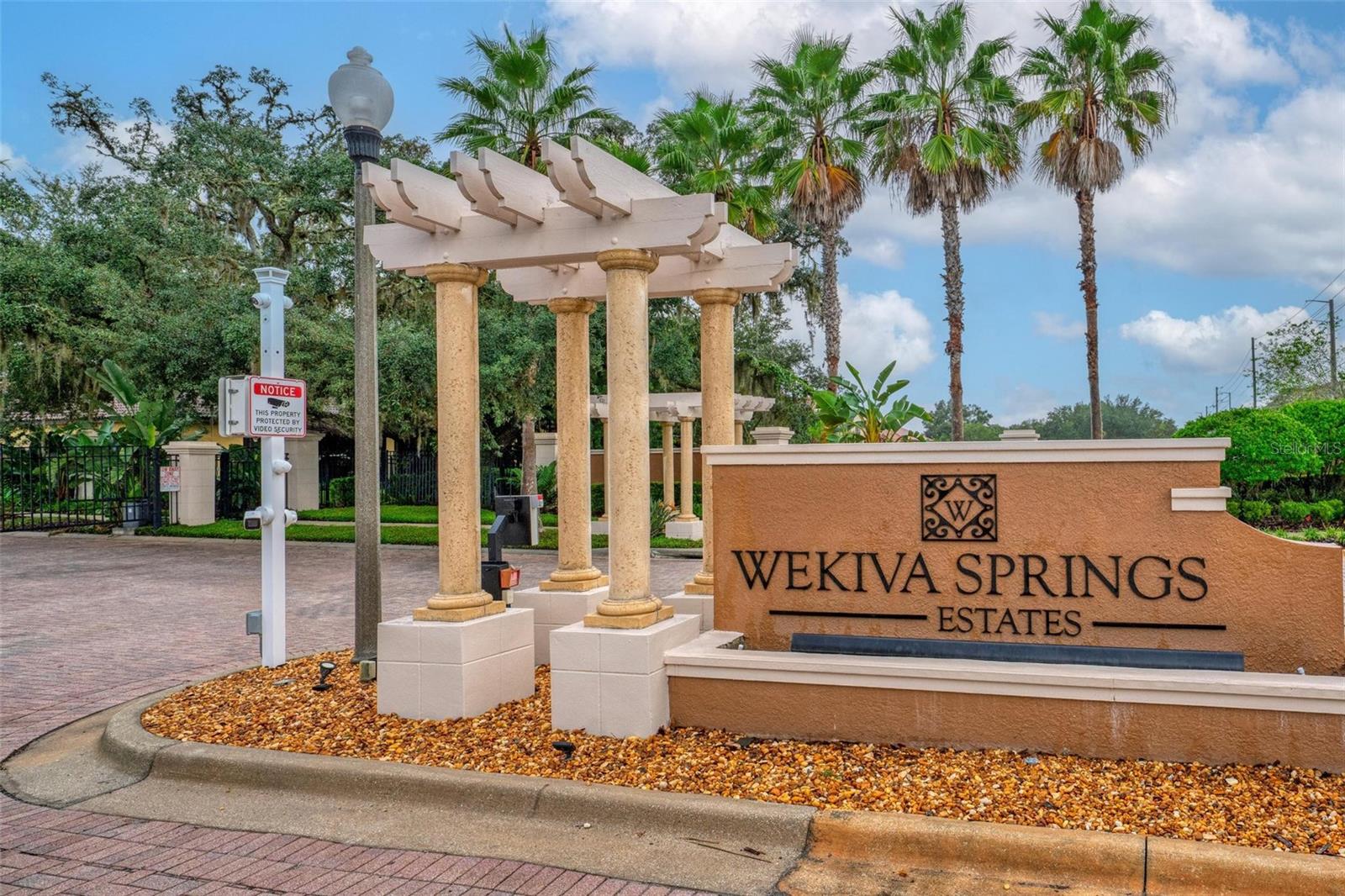 WEKIVA SPGS ESTATES - Residential