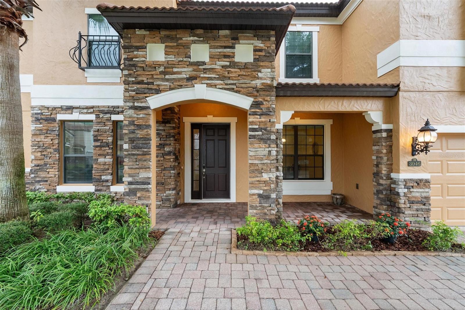 3046 FALCONHILL DRIVE