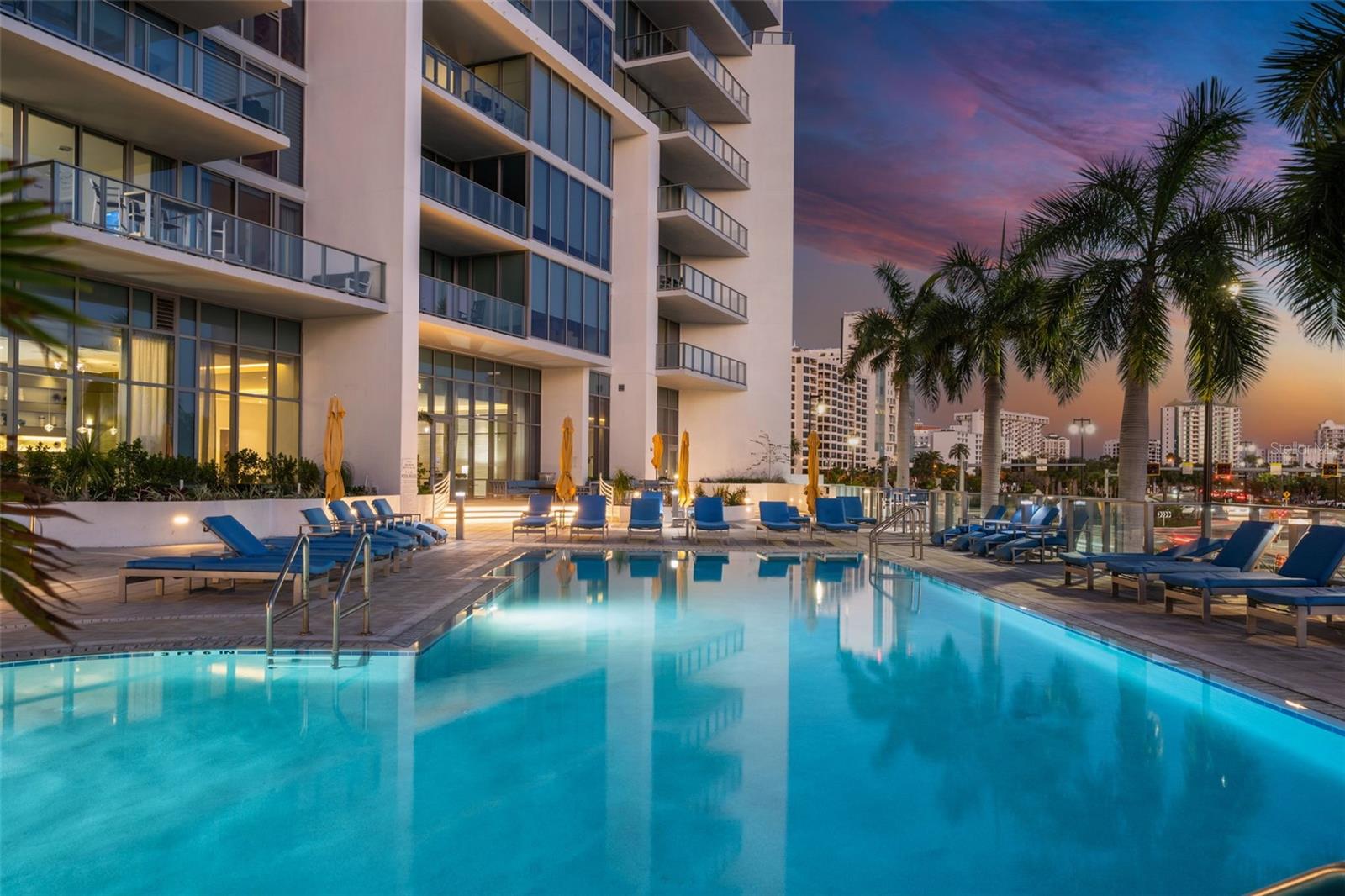 VUE SARASOTA BAY - Residential