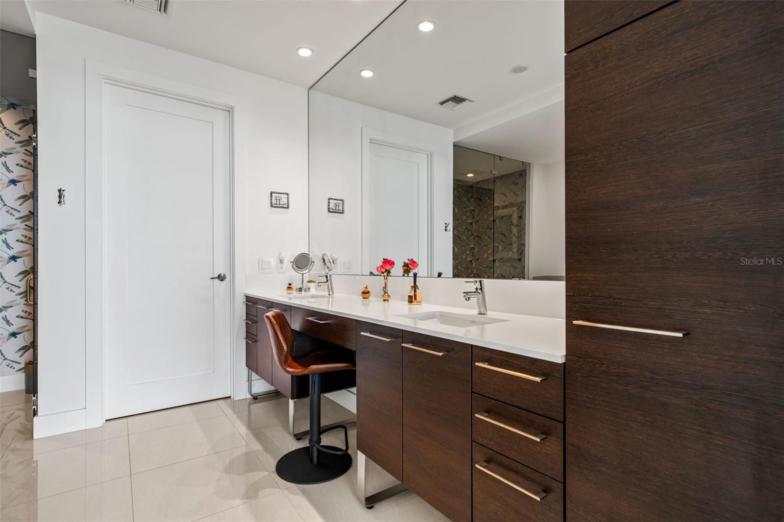 VUE SARASOTA BAY - Residential