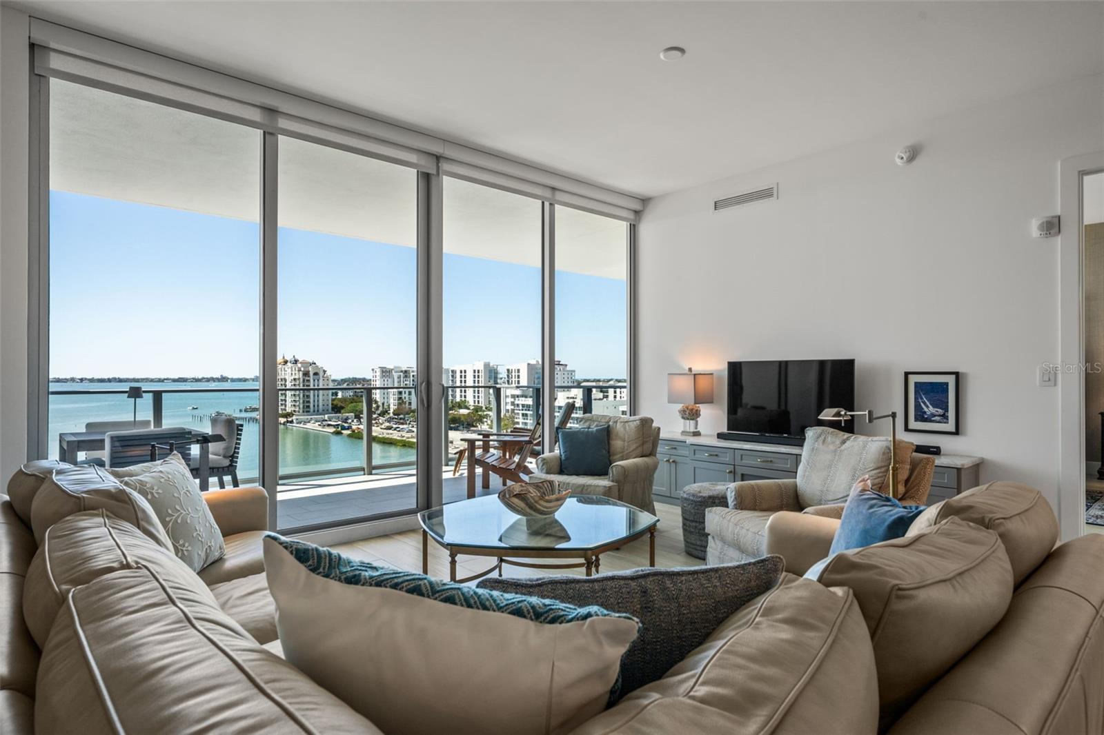 VUE SARASOTA BAY - Residential