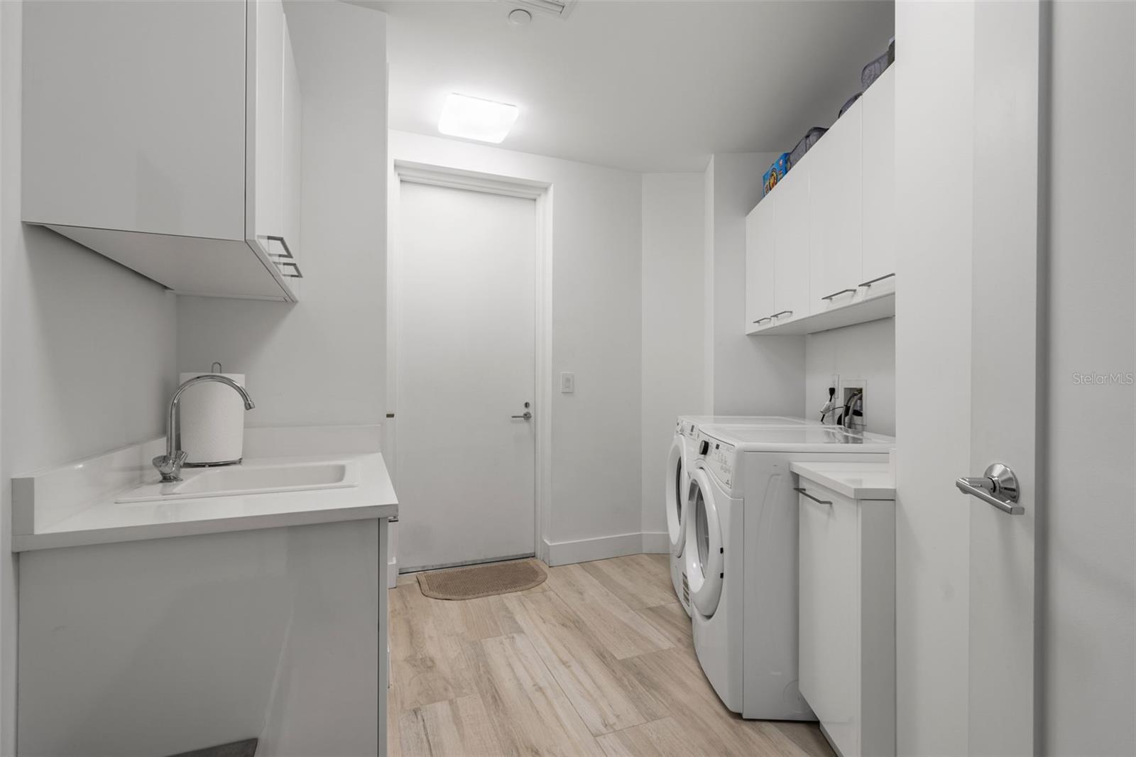 VUE SARASOTA BAY - Residential