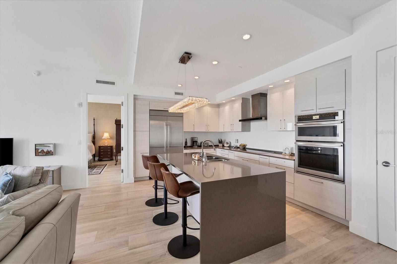 VUE SARASOTA BAY - Residential