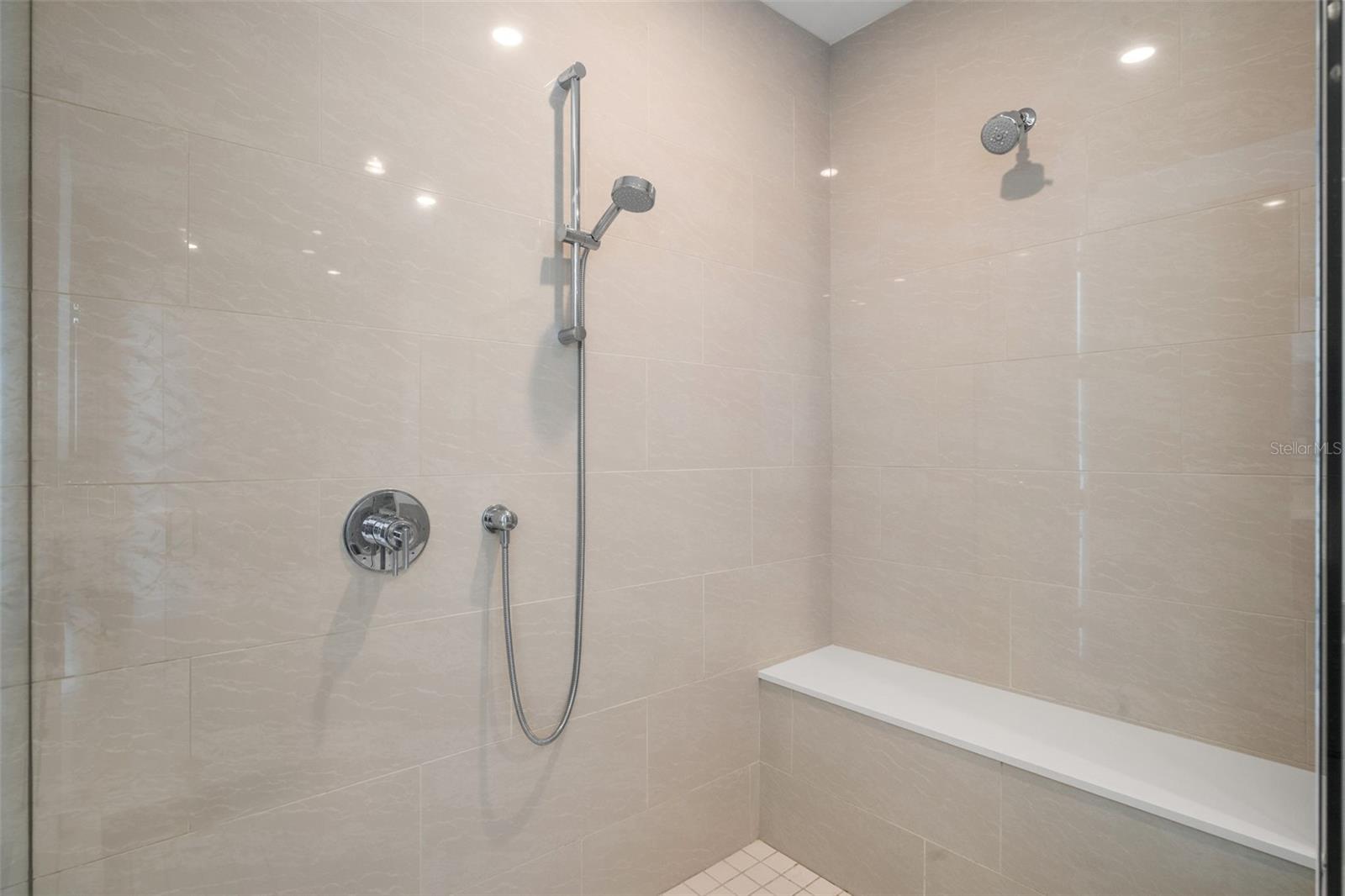 VUE SARASOTA BAY - Residential