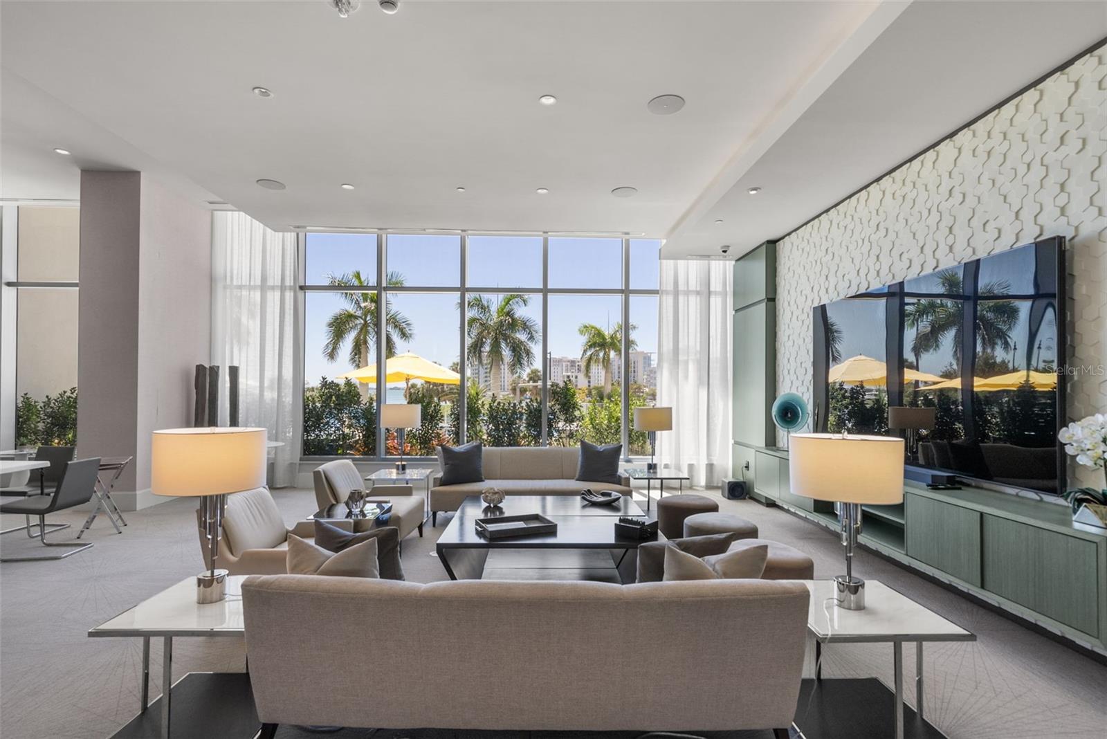 VUE SARASOTA BAY - Residential