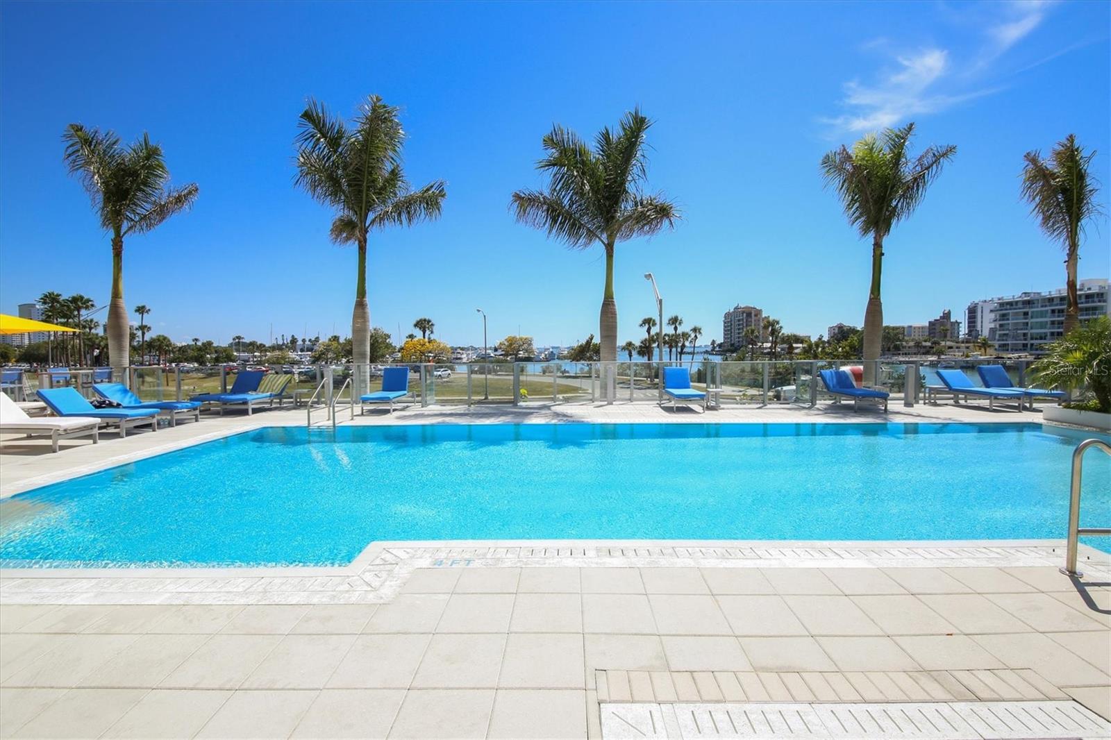 VUE SARASOTA BAY - Residential