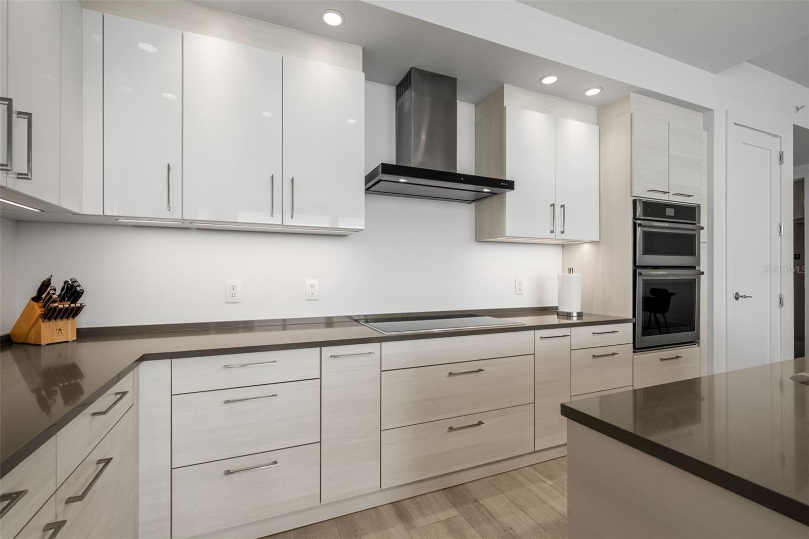 VUE SARASOTA BAY - Residential