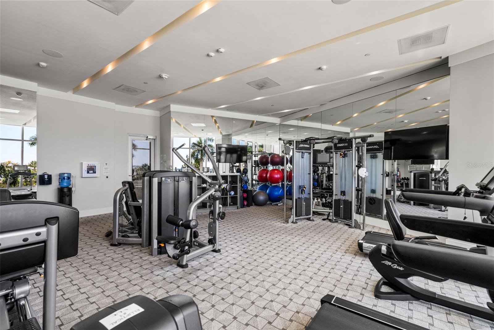 VUE SARASOTA BAY - Residential