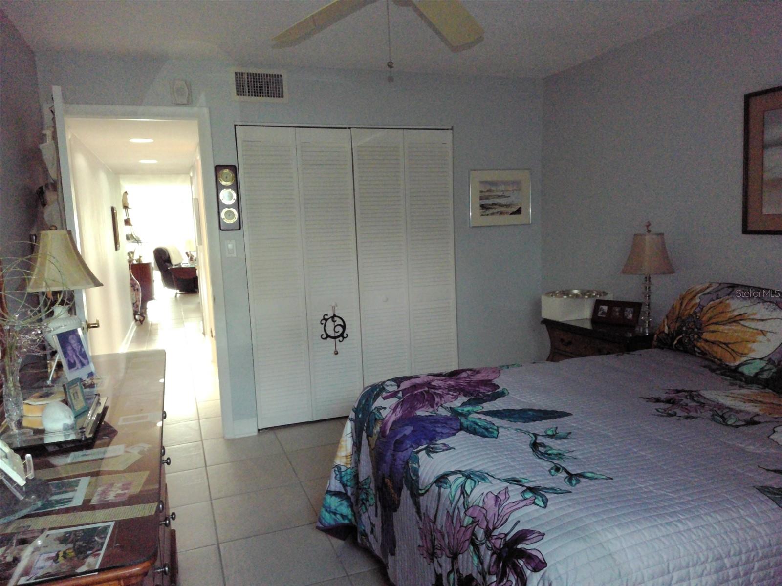 PENTHOUSE GREENS - Residential