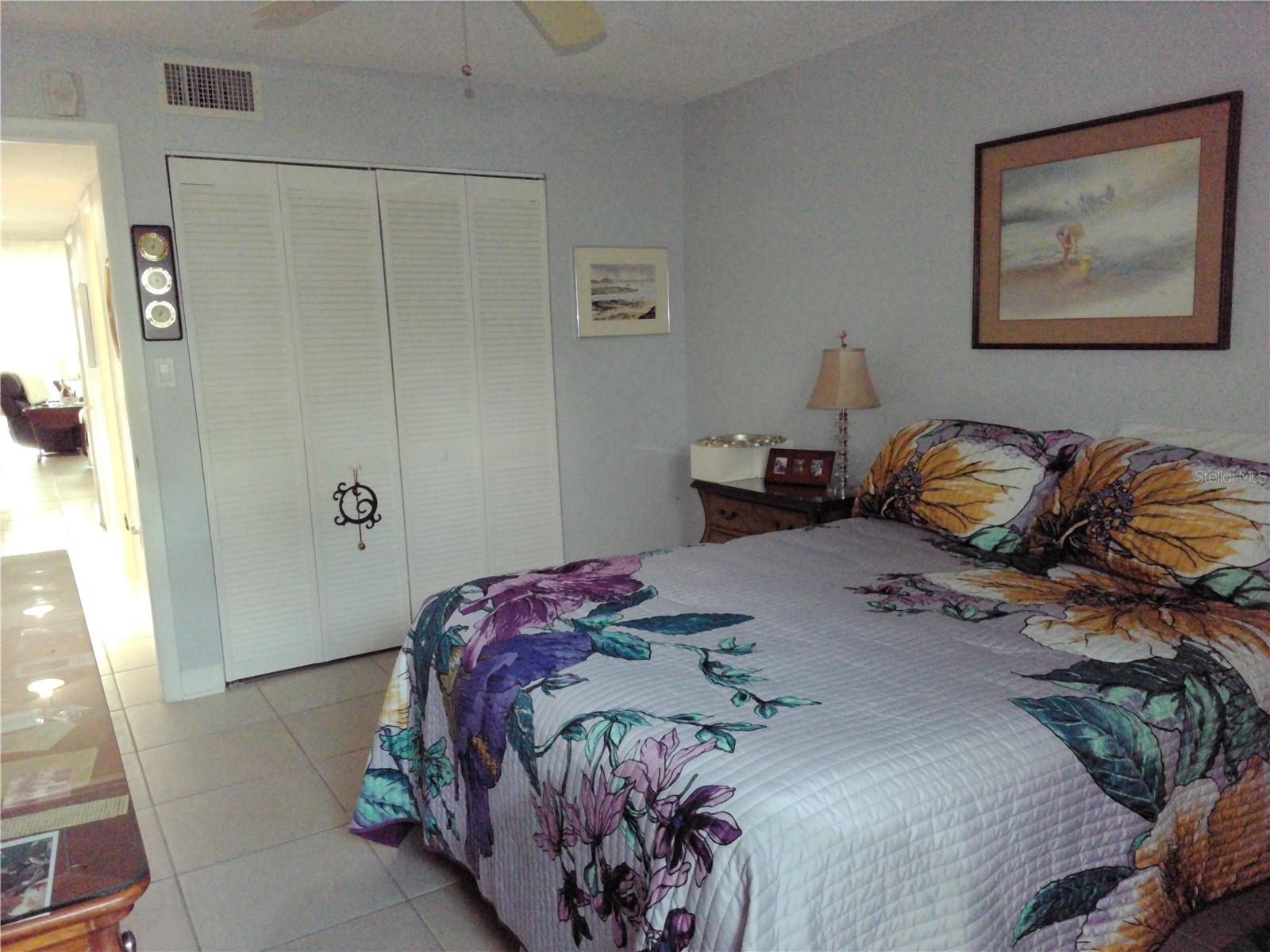 PENTHOUSE GREENS - Residential