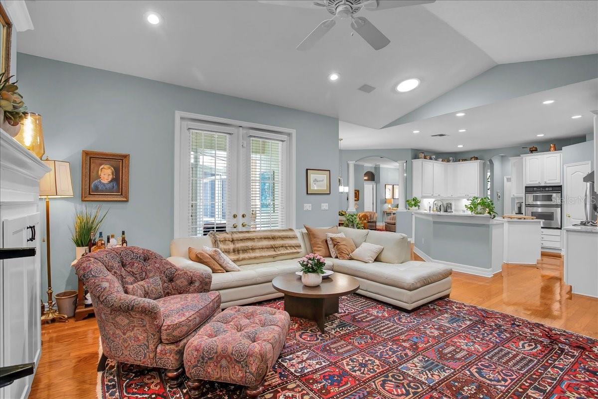 DEER CREEK - Residential