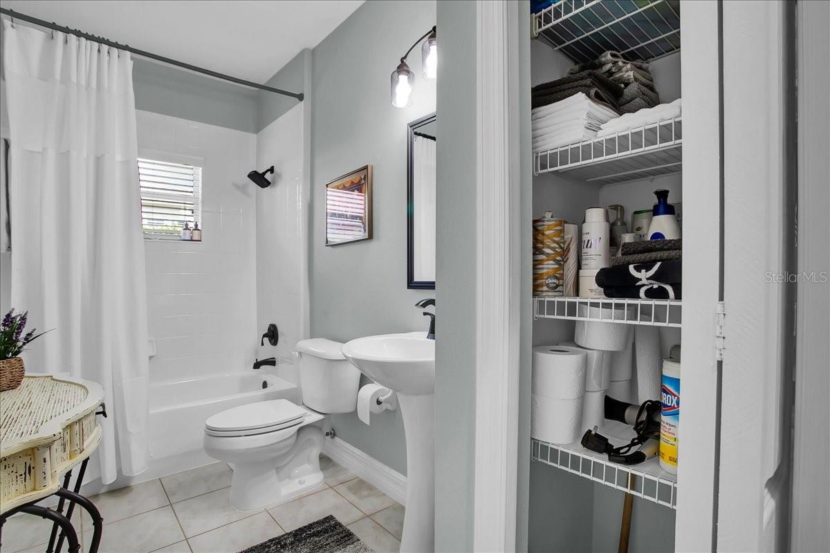 DEER CREEK - Residential