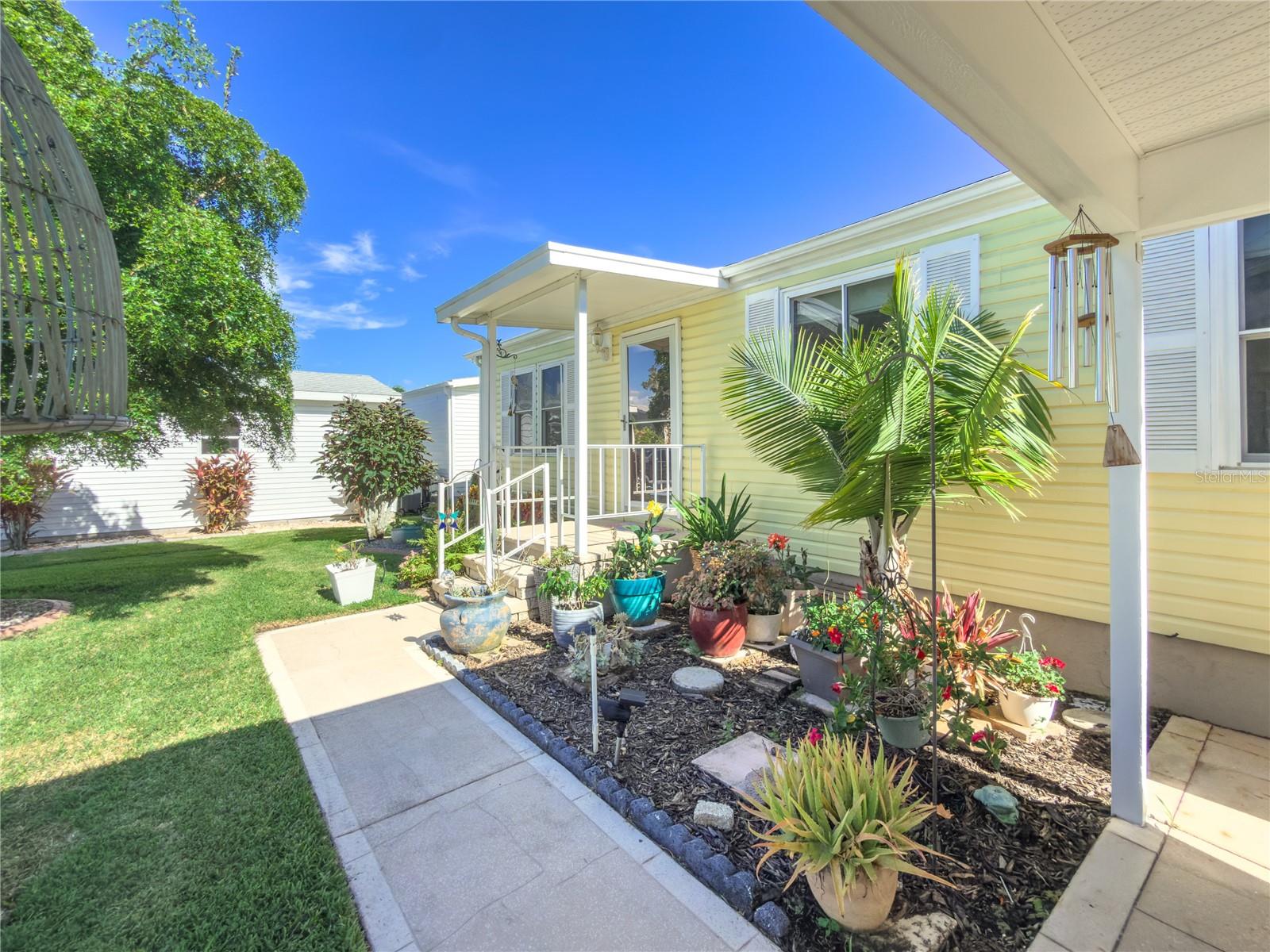 190 NIGHTINGALE CIRCLE