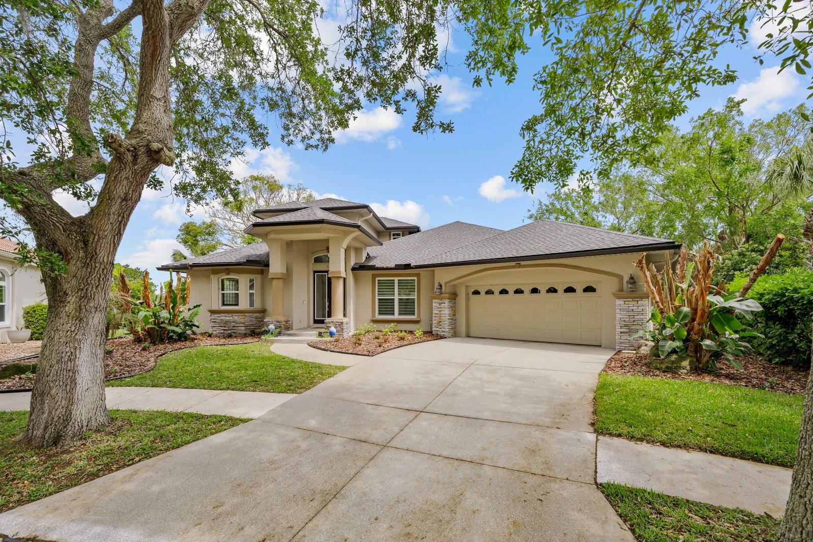 FAIRWAYS EDGE/GRAND HAVEN - Residential