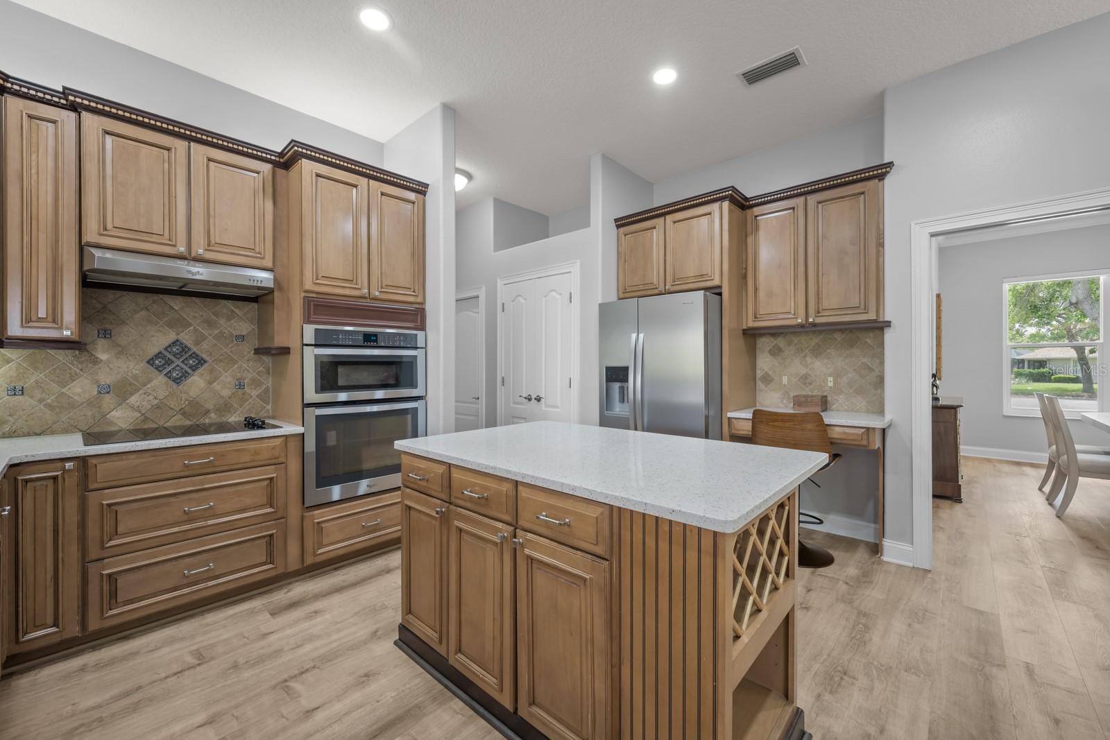 FAIRWAYS EDGE/GRAND HAVEN - Residential