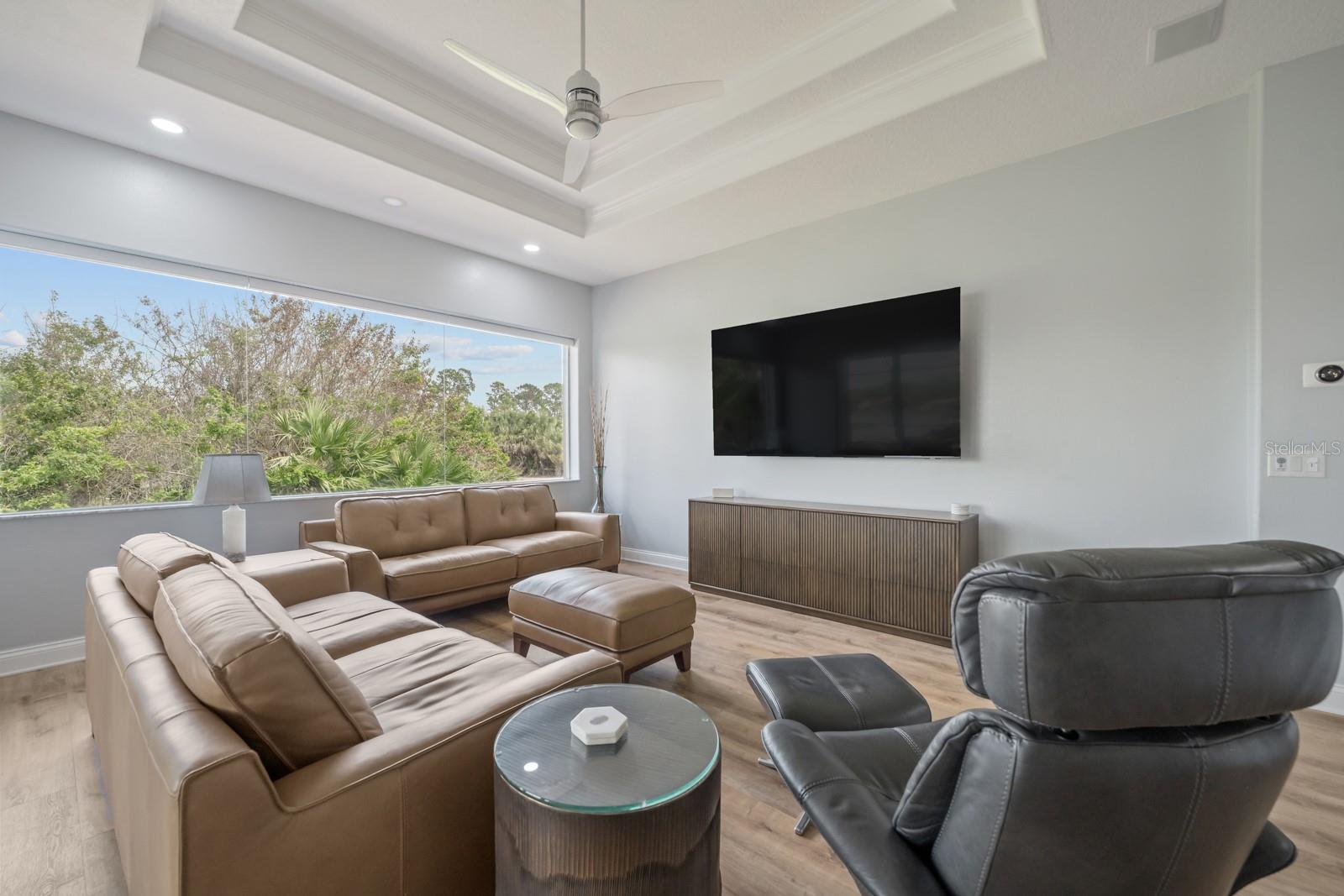 FAIRWAYS EDGE/GRAND HAVEN - Residential