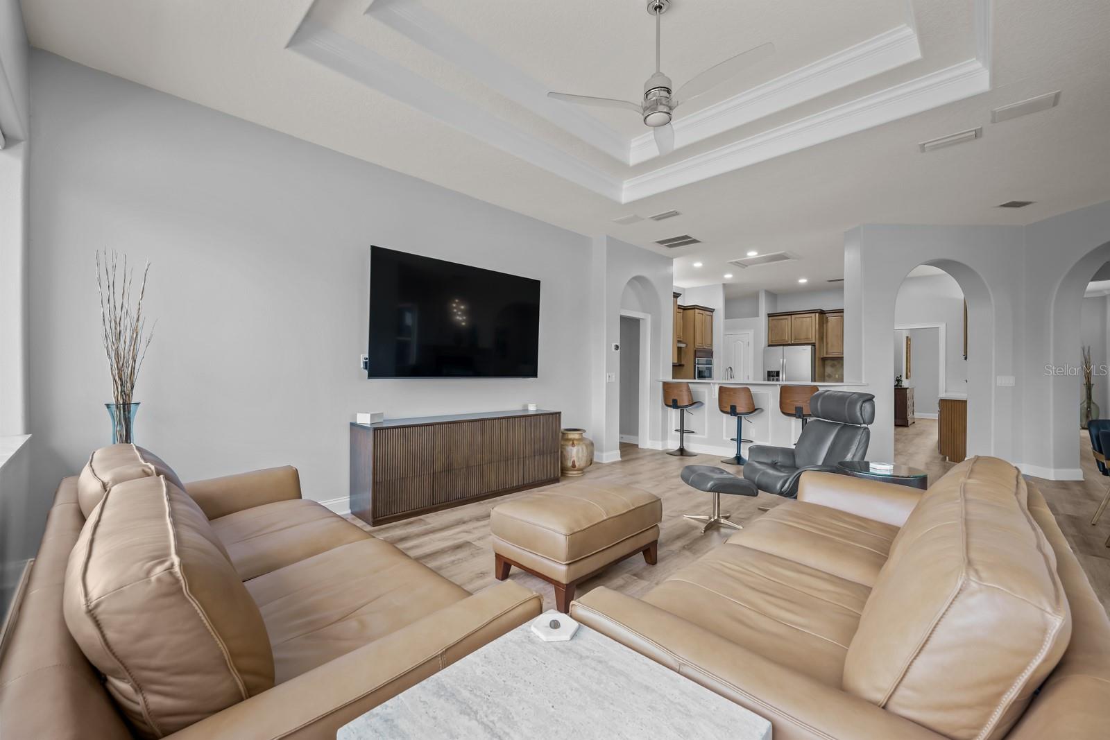 FAIRWAYS EDGE/GRAND HAVEN - Residential