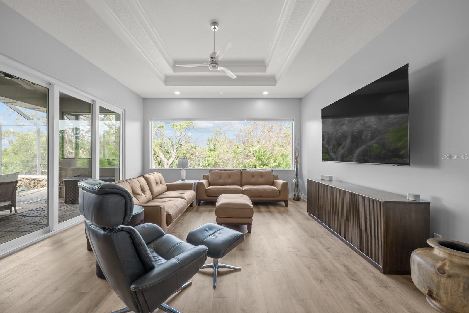 FAIRWAYS EDGE/GRAND HAVEN - Residential