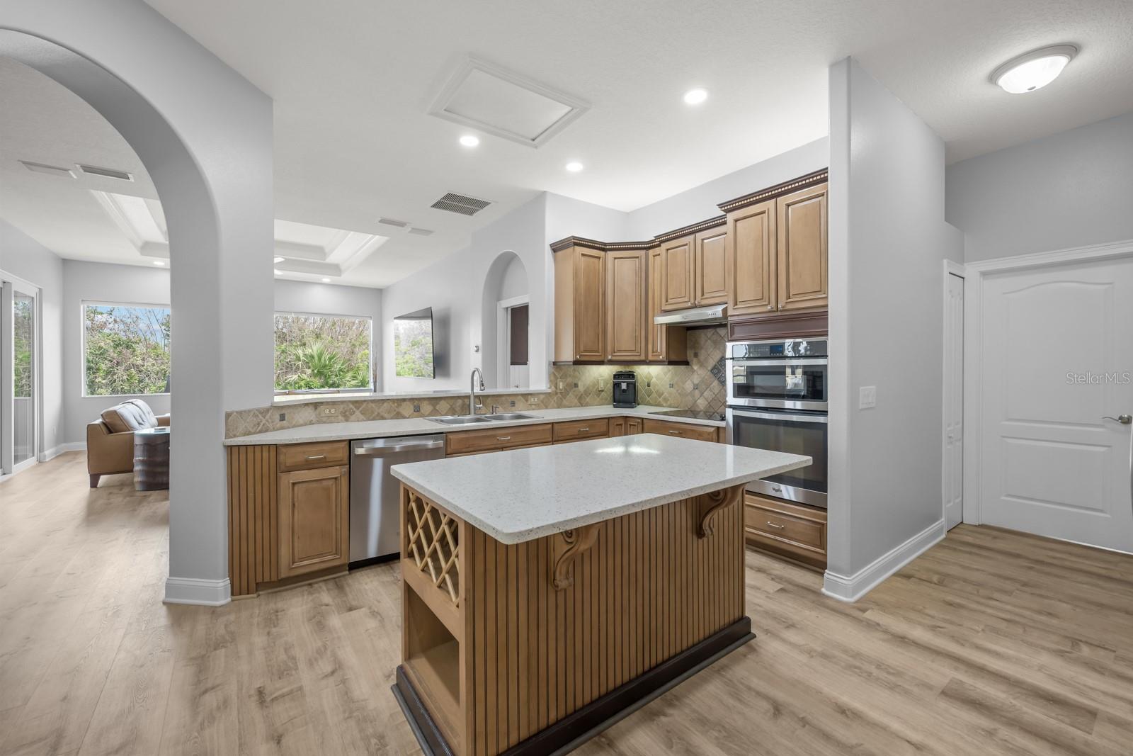 FAIRWAYS EDGE/GRAND HAVEN - Residential