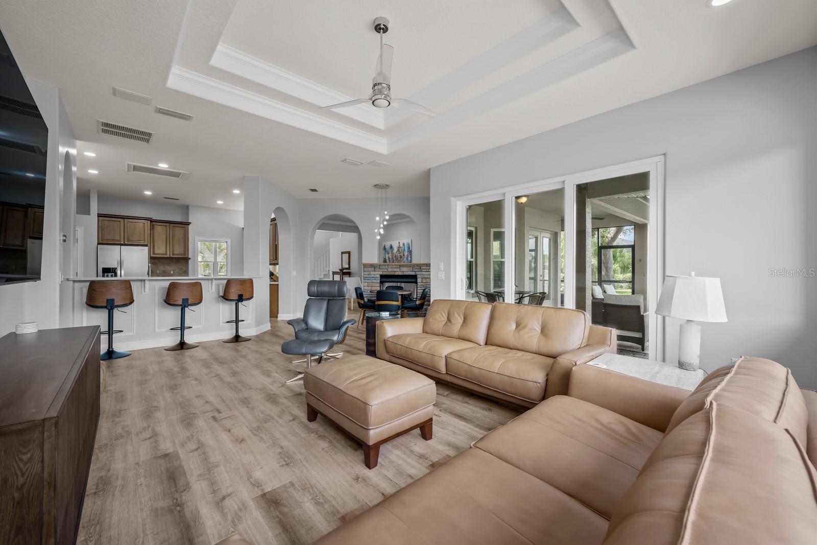 FAIRWAYS EDGE/GRAND HAVEN - Residential