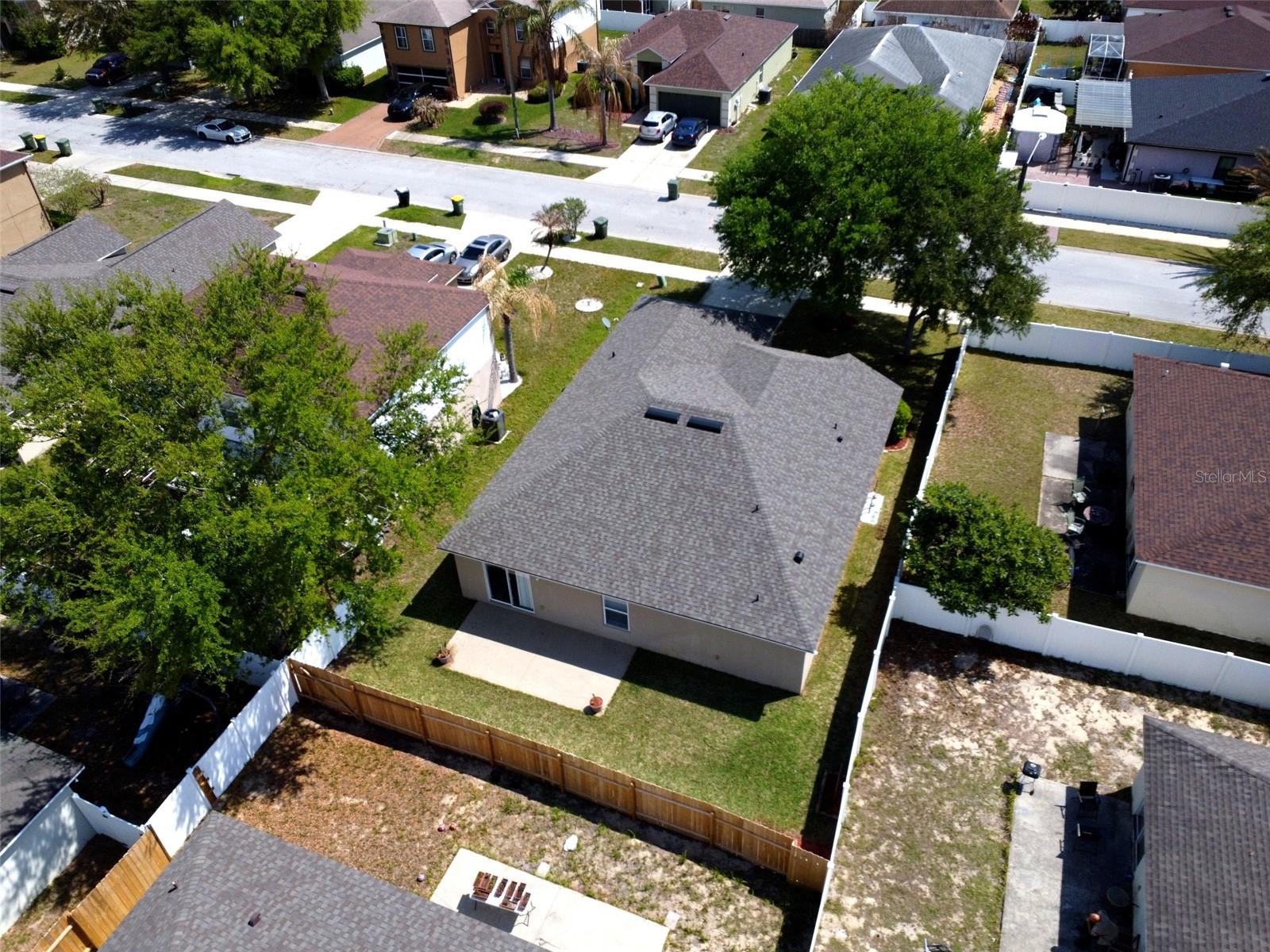 OVERLOOK/LK GRIFFIN - Residential