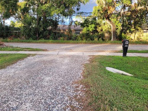 A home in TAMPA