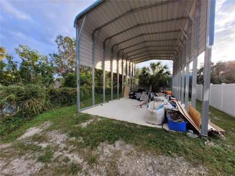 A home in TAMPA