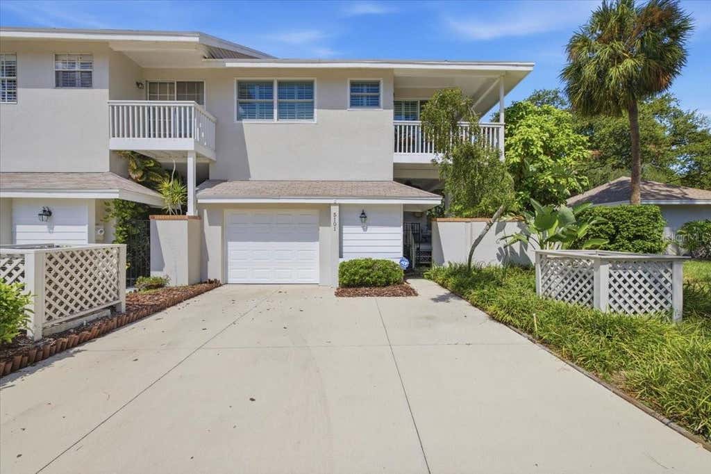 Photo of 5101 S Jules Verne Court, Tampa, FL 33611 (MLS # TB8538845)