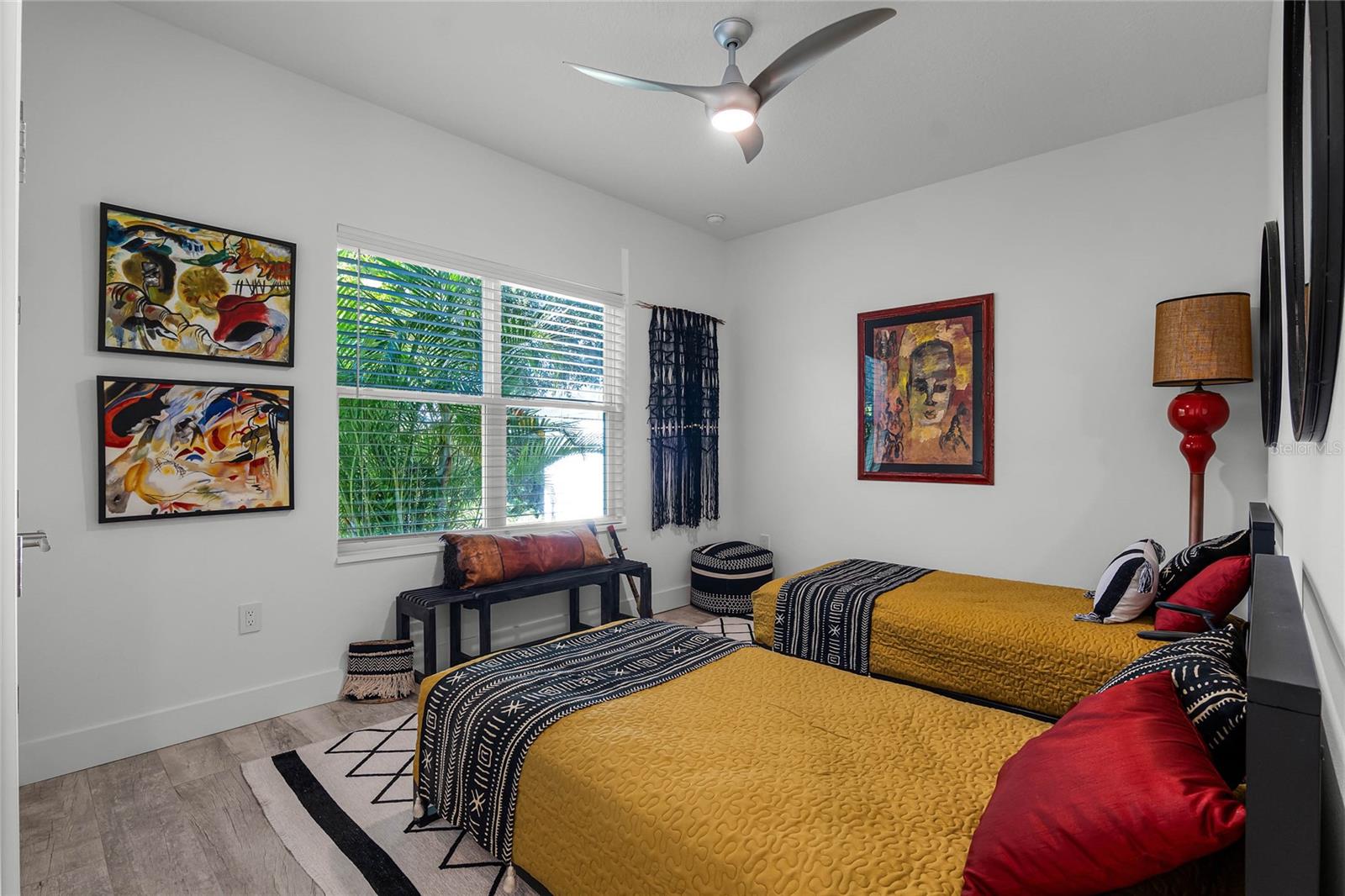 ACREAGE & UNREC - Residential