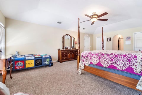 Tiny photo for 2927 SE 46th Avenue, Ocala, FL 34480 (MLS # OM726065)