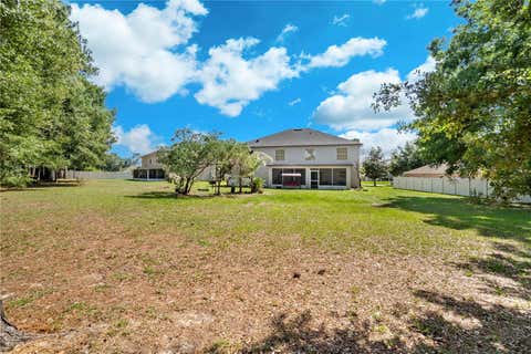 Tiny photo for 2927 SE 46th Avenue, Ocala, FL 34480 (MLS # OM726065)